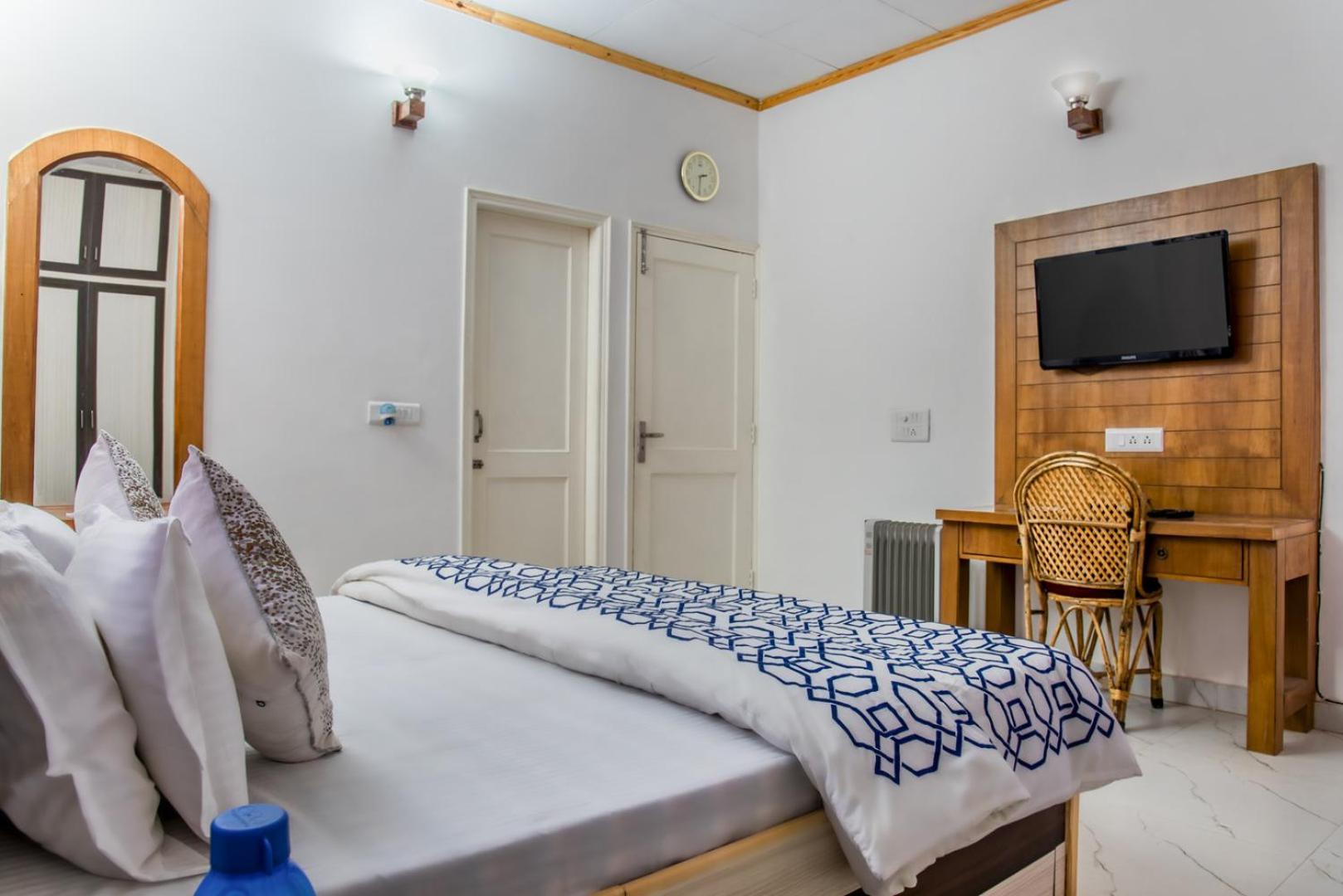 Kasauli Edge Apt With Balcony Esterno foto