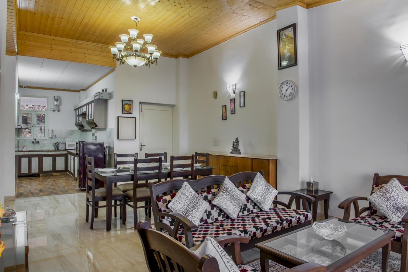 Kasauli Edge Apt With Balcony Esterno foto