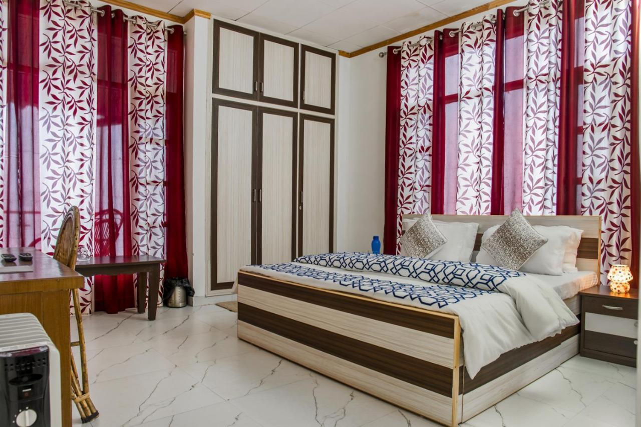 Kasauli Edge Apt With Balcony Esterno foto