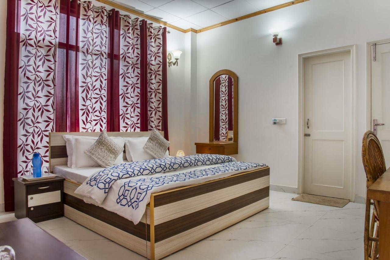 Kasauli Edge Apt With Balcony Esterno foto